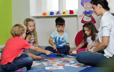 Dlaczego angliści wybierają nauczanie metodą Helen Doron English? Wywiad z Magdaleną Skowronek-Farantou