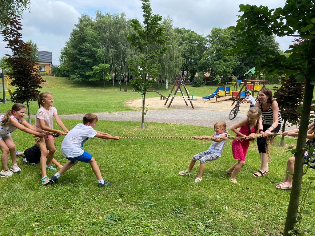 Wakacje w mieście 4 215828046 1294694990988623 2208635936366360972 n1 - Helen Doron English