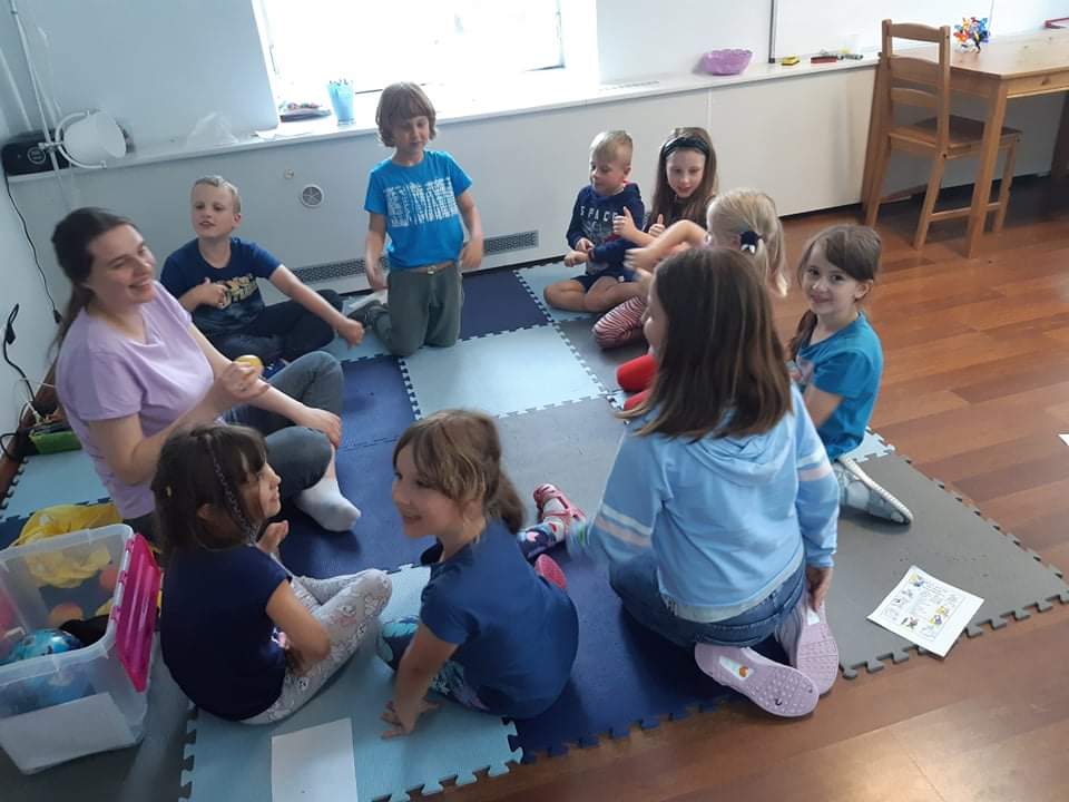received 529024831747867 - Helen Doron English