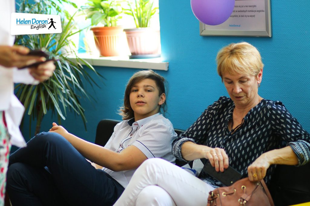 CAMBRIDGE ENGLISH QUALIFICATIONS 433 57 - Helen Doron English