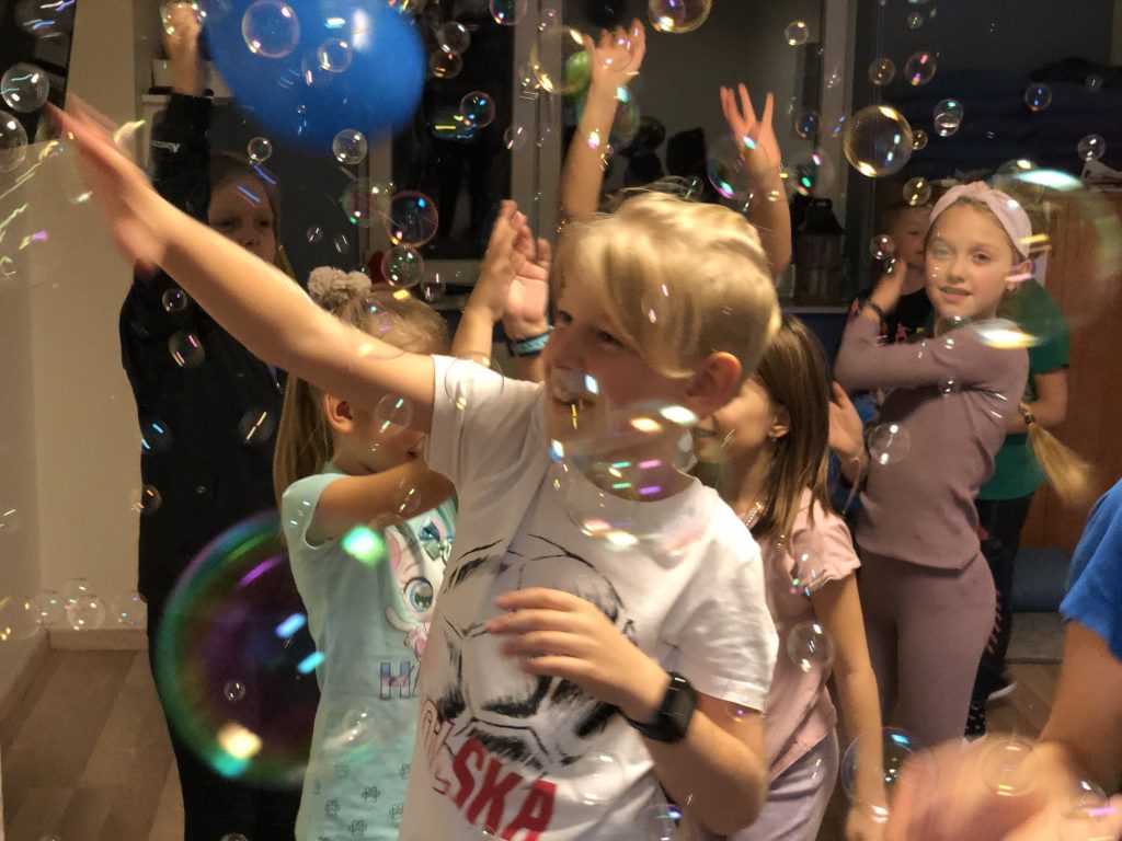 Sleepover Party - nocowanie w szkole Helen Doron 5 Sleepover Party 2022 74 - Helen Doron English