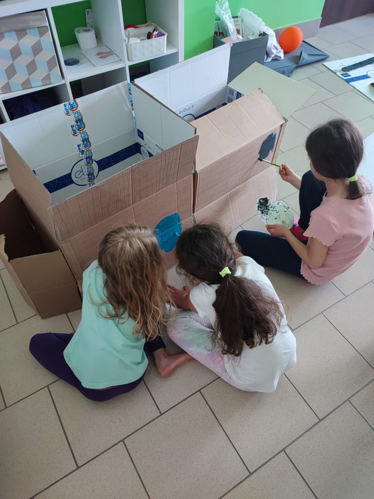 1689791385839 - Helen Doron English