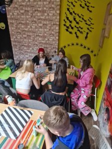 Impreza Sleepover Party w Helen Doron Sochaczew 1 395394099 2039784526370416 6809487791618310556 n - Helen Doron English