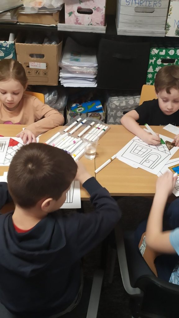🐣 Relacja z warsztatów wielkanocnych 2026 🐣 109 19 - Helen Doron English