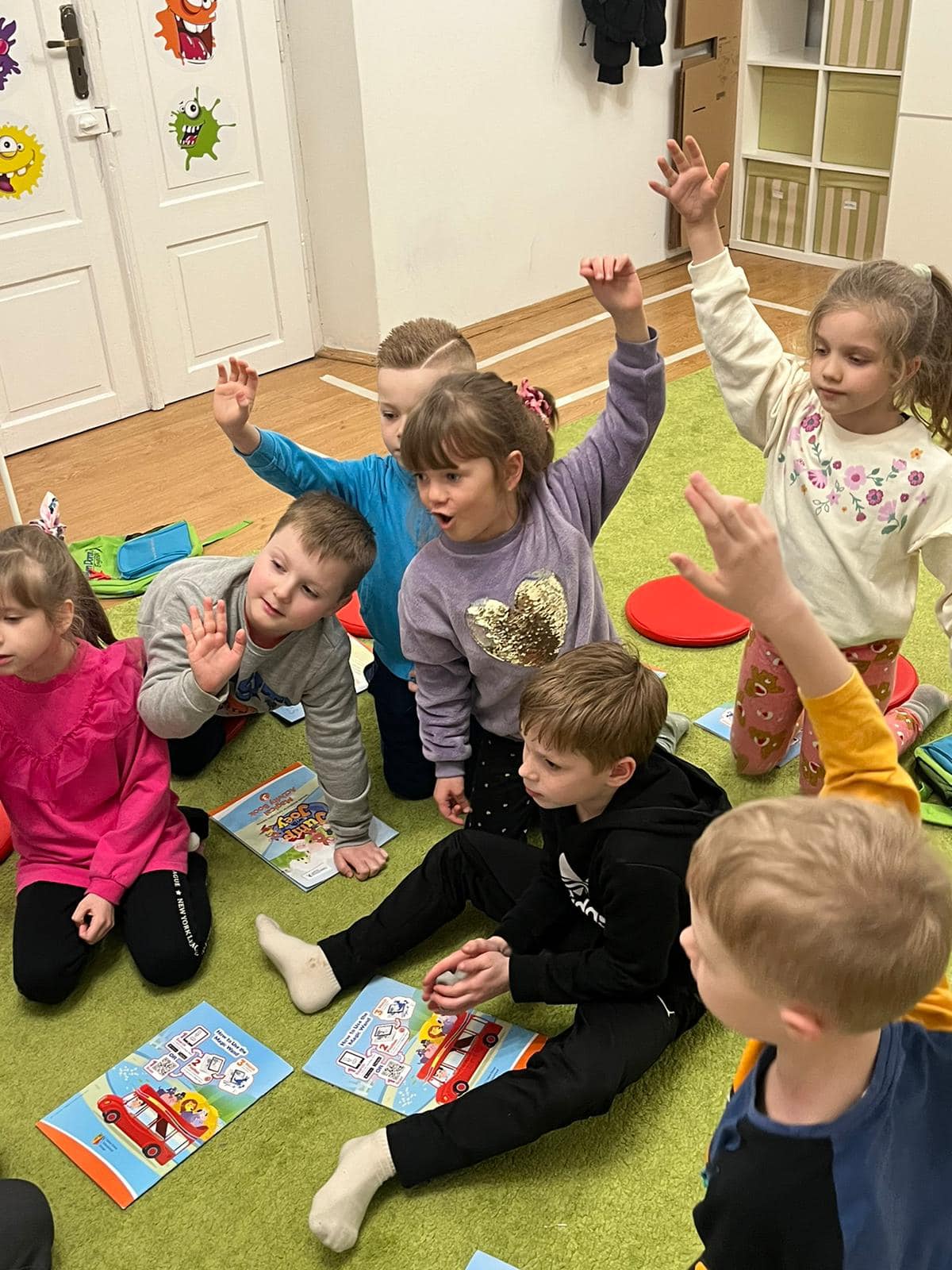 Korepetycje angielskiego czy szkoła językowa? Zajęcia Helen Doron Libertów Angielski dla dzieci i młodzieży