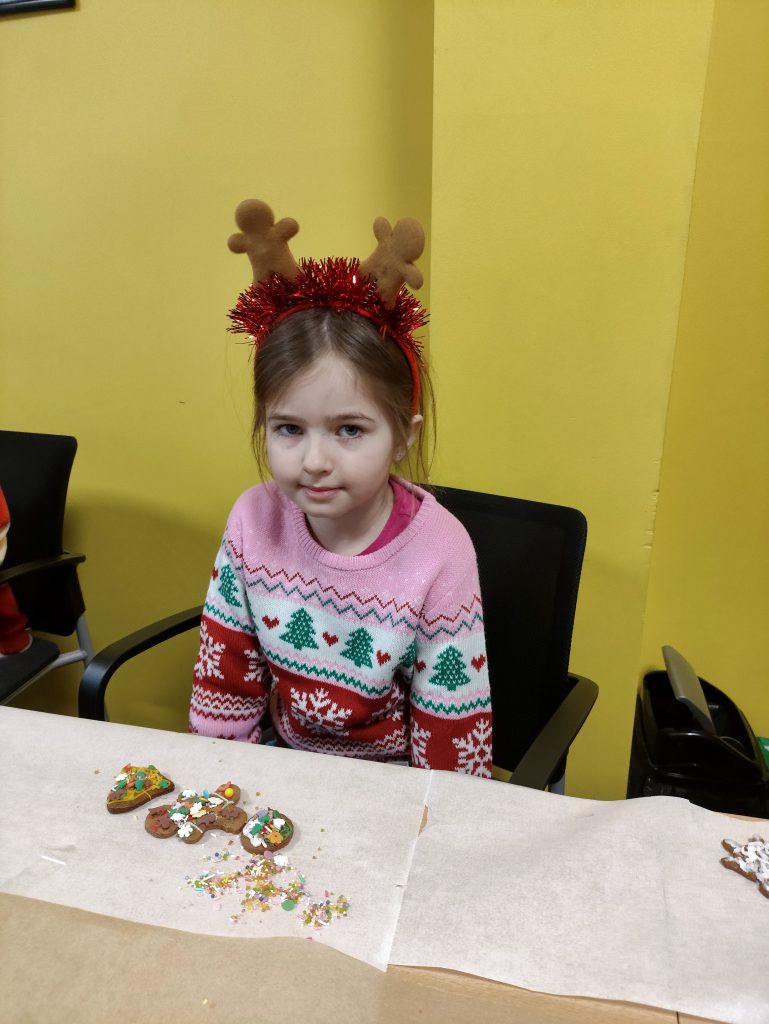 🎄Warsztaty świąteczne🎄 110 IMG 20241214 114247 - Helen Doron English