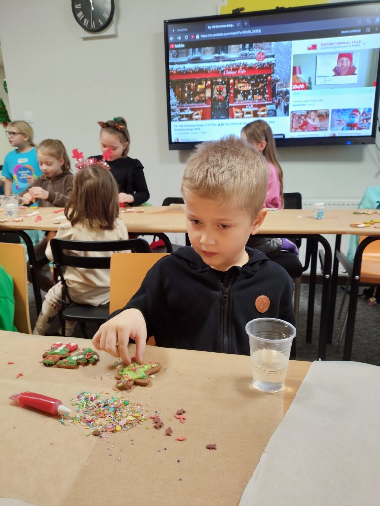 🎄Warsztaty świąteczne🎄 114 IMG 20241214 114317 - Helen Doron English