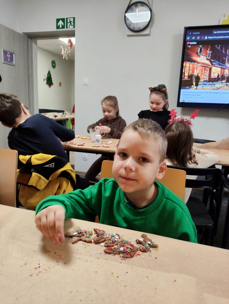 🎄Warsztaty świąteczne🎄 115 IMG 20241214 114330 - Helen Doron English
