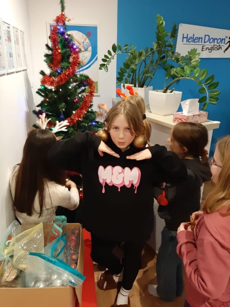 Tak wyglądała tegoroczna świąteczna nocowanka w naszej szkole Helen Doron ✨🧑🎄 7 WhatsApp Image 2024 12 16 at 14.20.54 - Helen Doron English