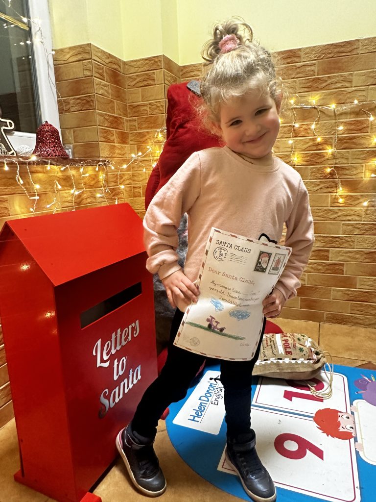 Christmas 5 IMG 4631 2 - Helen Doron English