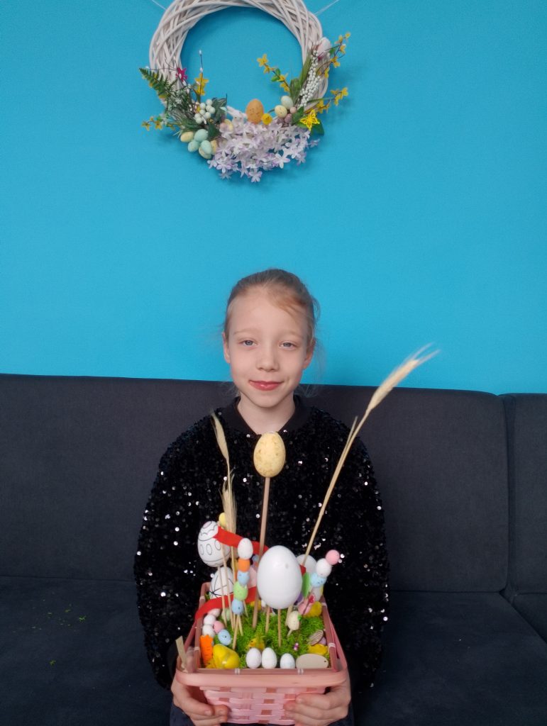 🐣 Relacja z warsztatów wielkanocnych 2026 🐣 59 IMG 20250405 112305 - Helen Doron English