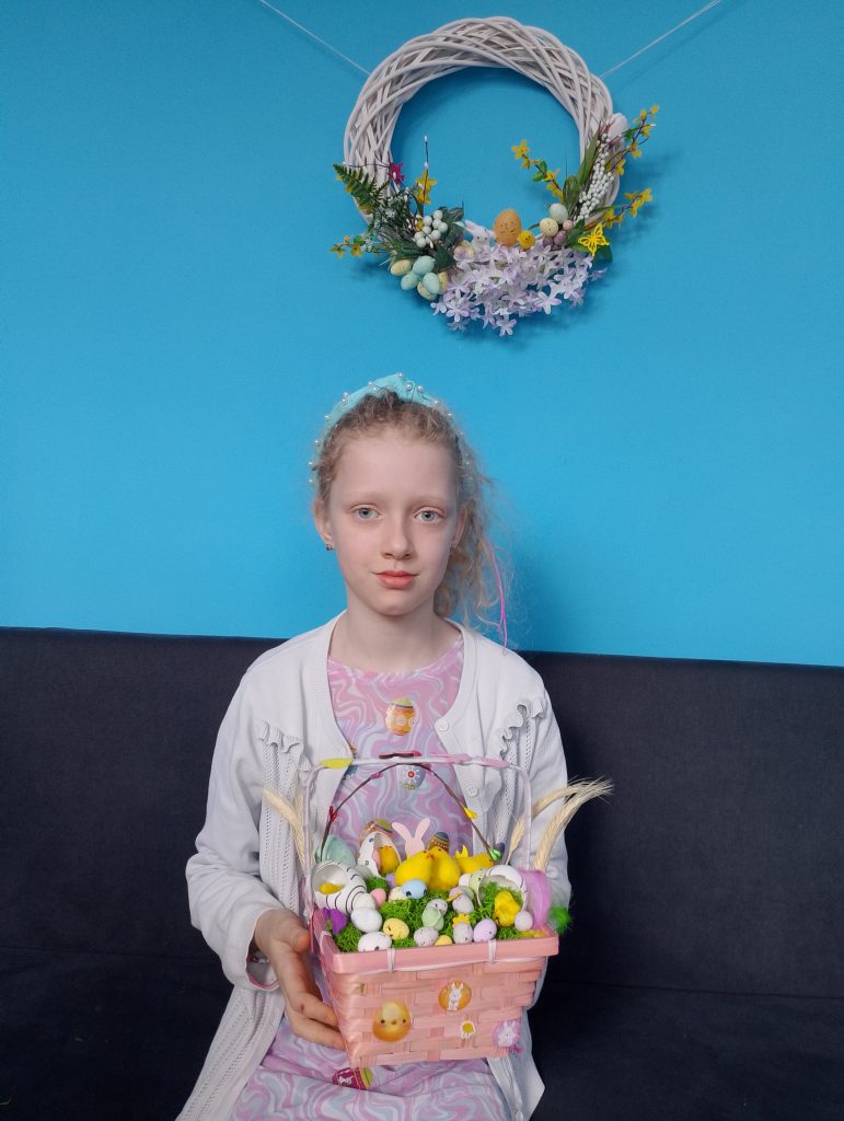 🐣 Relacja z warsztatów wielkanocnych 2026 🐣 74 IMG 20250405 114205 - Helen Doron English