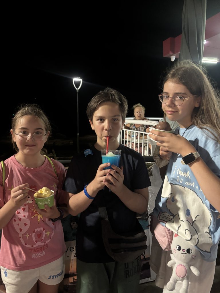 icecream 1 - Helen Doron English