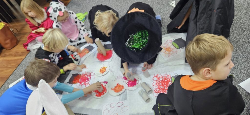 warsztaty halloween - Helen Doron English