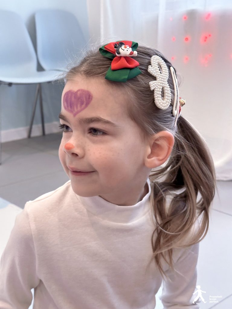 CHRISTMAS FUN 13 597427751 1478109027649194 1368742610308859583 n - Helen Doron English
