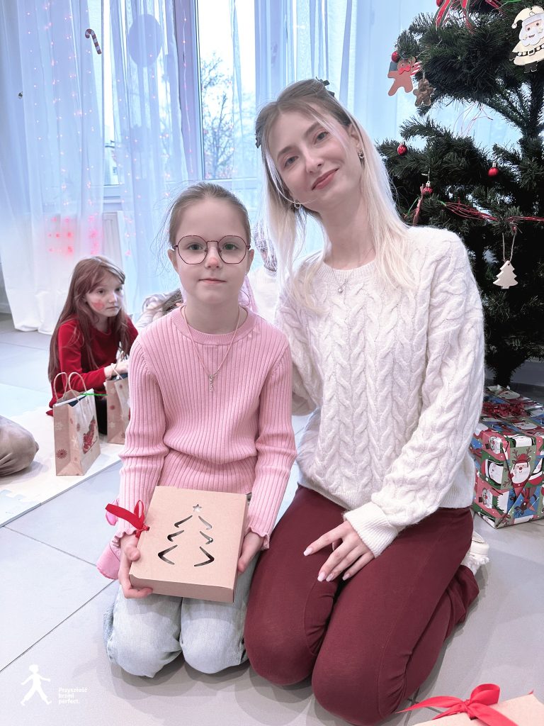 CHRISTMAS FUN 15 597429900 1478114557648641 8468973325765180949 n - Helen Doron English