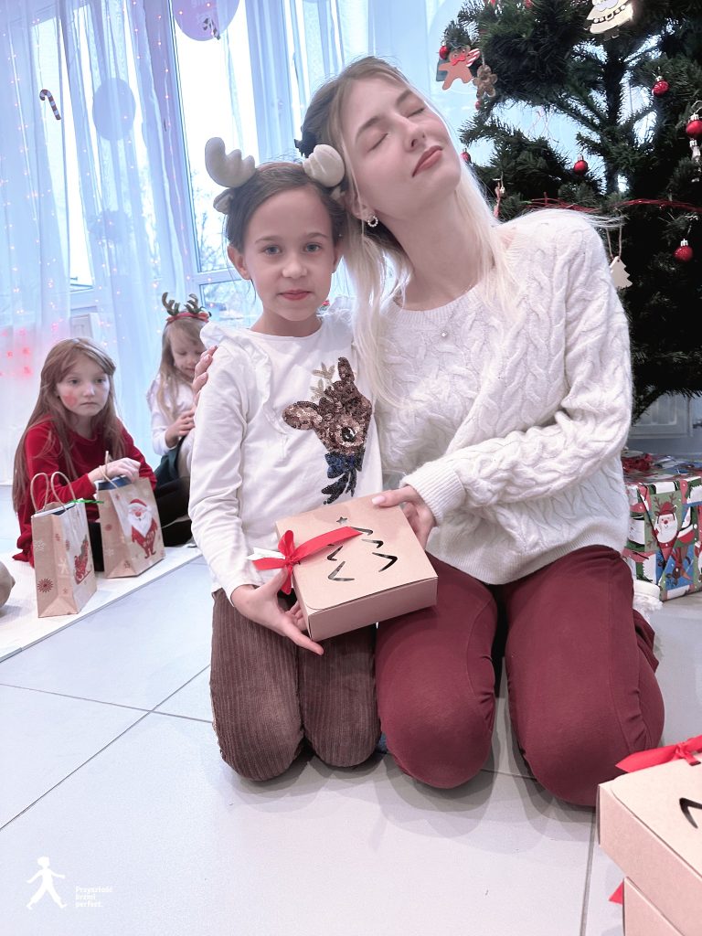 CHRISTMAS FUN 25 597557077 1478114507648646 5154215532733133129 n - Helen Doron English