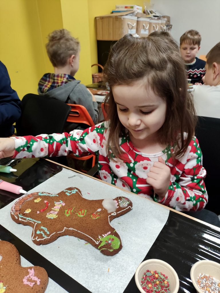 🎄Warsztaty świąteczne🎄 16 IMG 20251206 102835 - Helen Doron English